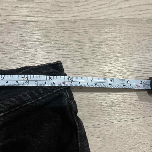 Abercrombie & Fitch 90's Straight Ultra High Rise Black Jeans - Picture 4 of 6
